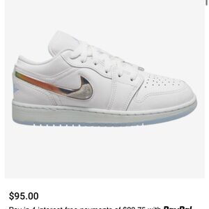 Youth Air Jordan 1 Low SE (GS) - NEW